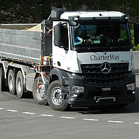 Contrôle des forces de direction, camion
