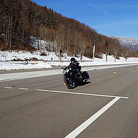 Slalomfahrt Motorrad Slalomfahrt Motorrad