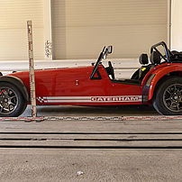 Passenger protection check for a small-batch vehicle Passenger protection check for a small-batch vehicle